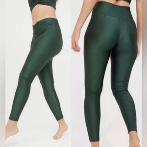 Leggings  Offline By Aerie Ribbed Crossover Green, Women’s Size Medium NWT